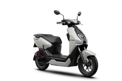 Thị trường xe điện tuần qua: Honda ICON e: điều chỉnh giá bán lẻ giảm 6 triệu đồng