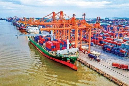 Tin tức kinh tế ngày 7/4: Miễn nhiều khoản phí, lệ phí giao thông vận tải