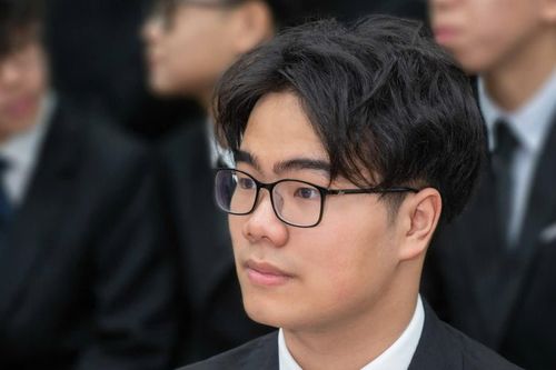 Đỗ 2 đại học hàng đầu của Mỹ, nam sinh ấp ủ giúp nông dân 'thắng' thời tiết
