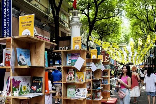 Du lịch TPHCM nhộn nhịp đón khách trong kỳ nghỉ lễ tháng 4