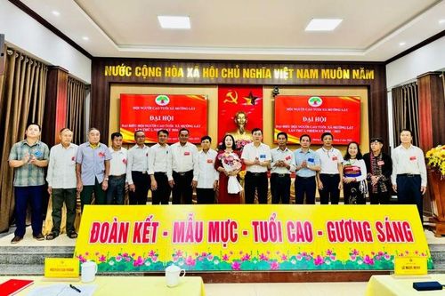 Người cao tuổi Mường Lát: Lan tỏa 'bóng cả - gốc bền' trong nhiệm kỳ mới