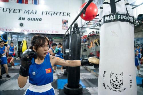 Nữ võ sĩ giữ lửa đam mê