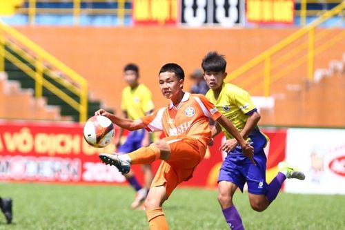Hai đội Đà Nẵng vào tứ kết Giải bóng đá vô địch U15 quốc gia 2026