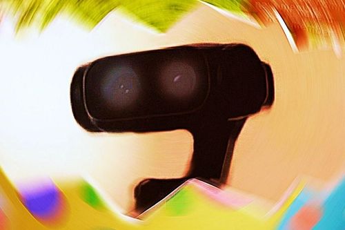 Insta360 Luna lộ diện với camera kép và zoom quang 3x thách thức DJI Osmo Pocket 4