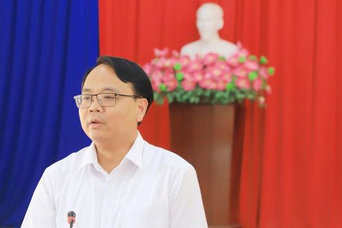Phó Bí thư Thường trực Tỉnh ủy Lâm Đồng Đặng Hồng Sỹ làm việc với xã Nam Dong và Đắk Mil
