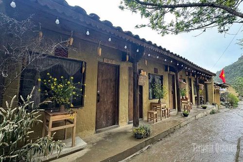 Lô Lô Chải ngày mưa