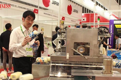 'Kẹt' giấy phép con: Nhà máy im lìm, doanh nghiệp sản xuất 'đứng hình'