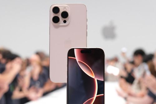 Khai tử hơn nửa năm, iPhone 16 Pro max liệu 'còn sống'?