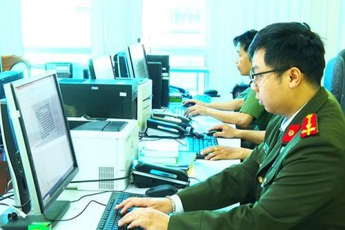 Lặng thầm phía sau những chiến công