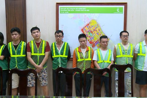 Triệt phá 'hang ổ' tội phạm công nghệ cao của người nước ngoài tại Hà Nội