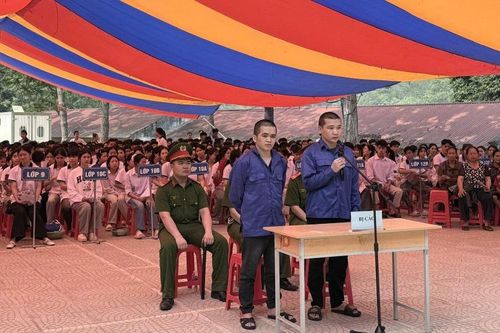 Xét xử lưu động vụ án ma túy, tuyên truyền pháp luật tại Trường THPT Canh Tân