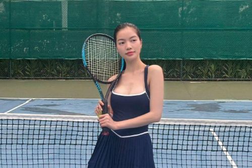 Người đẹp sinh năm 1999 ăn chay trường, từng bị ép lấy chồng từ 18 tuổi đã 'lột xác' rực rỡ như thế nào?