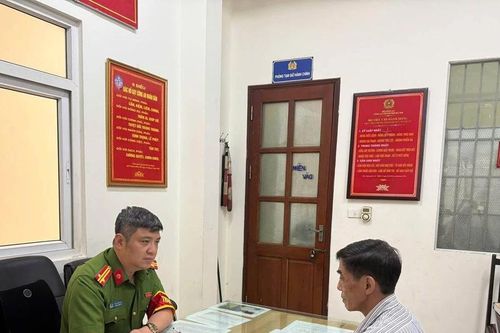 Người đàn ông 'mở tiệc ma túy' rủ 'bạn nghiện' đến nhà