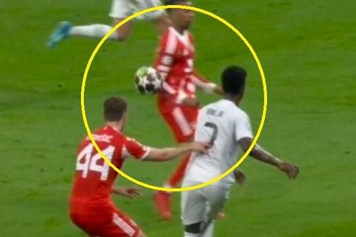 Tranh cãi trong ngày Real Madrid bại trận