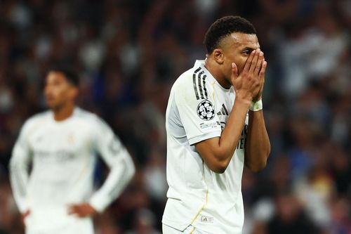 Bayern bóp nghẹt Real Madrid như thế nào?