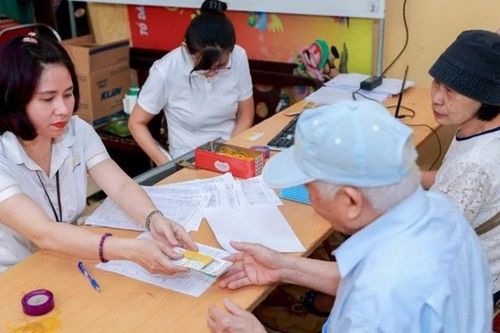 Đề xuất tăng mức trợ giúp xã hội, trợ cấp hưu trí xã hội lên 600.000 đồng/tháng