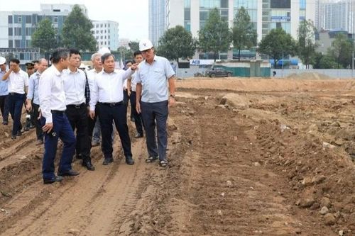 Đẩy nhanh tiến độ hai dự án khẩn cấp chống ngập, bổ cập nước sông Tô Lịch
