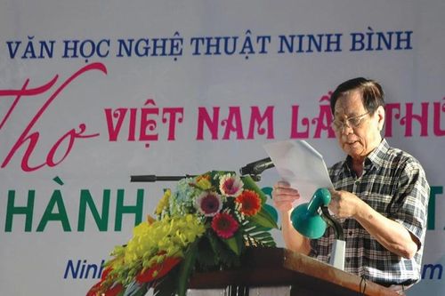 Nhớ Lâm Xuân Vi – 'nhà thơ của Đất và Nước'