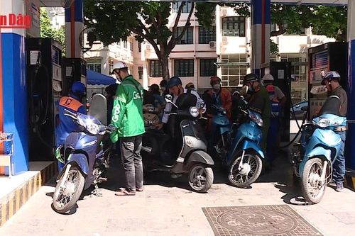 Chính thức chi tạm ứng 8.000 tỷ đồng bình ổn giá xăng dầu