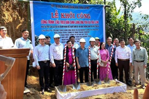 Khởi công cầu treo dân sinh tại xã Trà Leng