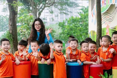 Kỳ vọng cải thiện hơn về chế độ cho nhà giáo