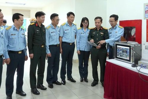 Công trình nghiên cứu về Su-30MK2 và tên lửa thi sáng tạo trẻ cấp toàn quân