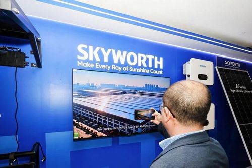 SKYWORTH PV ra mắt tại Việt Nam, ký kết hợp tác thúc đẩy điện mặt trời áp mái
