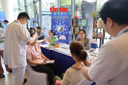 TP Hồ Chí Minh số hóa hồ sơ sức khỏe cá nhân và 'Bác sĩ AI' để chăm sóc sức khỏe
