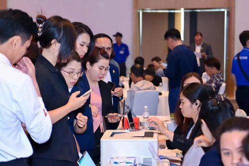 Thanh khoản kém, vì sao giá chung cư TPHCM vẫn tăng?