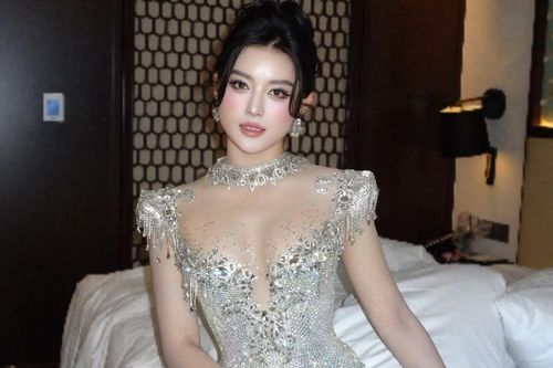 Loạt tài sản tiền tỷ của Á hậu Huyền My
