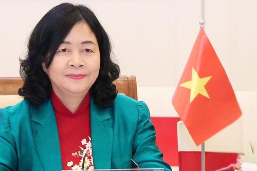 Chủ tịch UBTƯ MTTQ Việt Nam Bùi Thị Minh Hoài gửi Thư chúc mừng nhân dịp Tết cổ truyền Bunpimay (Lào)