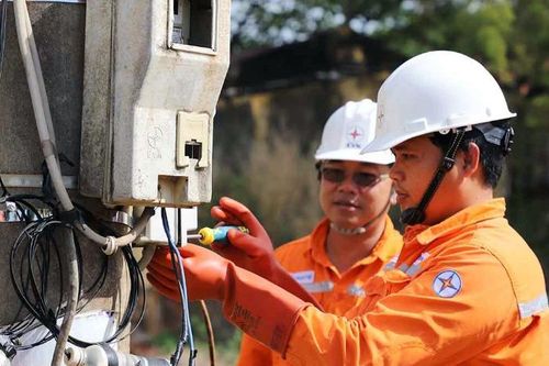 Đảm bảo cung cấp điện mùa khô cho khu vực phía Nam