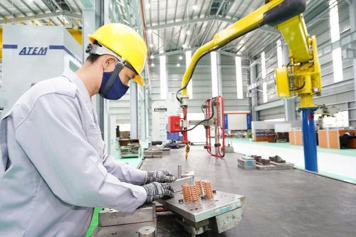 Luật Công nghiệp trọng điểm: Cú hích nào cho các ngành chủ lực?