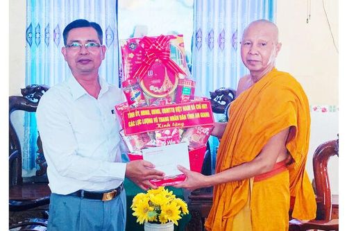 Chúc Tết Chôl Chnăm Thmây năm 2026 tại phường Tô Châu và xã Kiên Lương