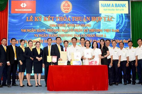Thuế tỉnh An Giang hợp tác với ngân hàng hỗ trợ hộ kinh doanh chuyển đổi số