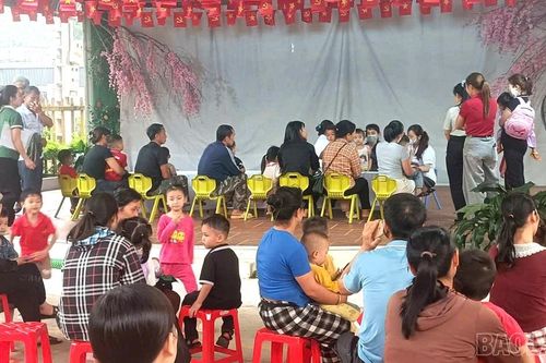 Hơn 1.000 trẻ mầm non được khám và sàng lọc khuyết tật tại Lào Cai