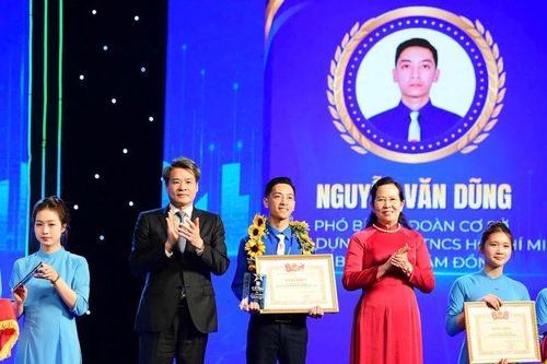 'Hạt mầm' phong trào từ những việc làm thiết thực