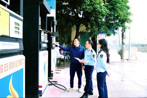 Nỗ lực bình ổn thị trường