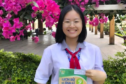 Nữ sinh vùng khó và hành trình chinh phục môn Địa lí