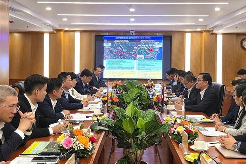 Thúc đẩy các dự án kết nối hạ tầng giao thông trọng điểm Việt - Lào