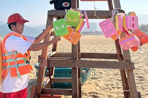 Quy Nhơn mở điểm mượn áo phao miễn phí sau sự cố đuối nước thương tâm