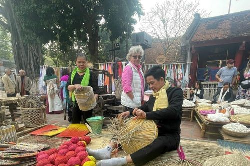 'Vườn Ánh sáng' - Nơi gặp gỡ truyền thống và đương đại