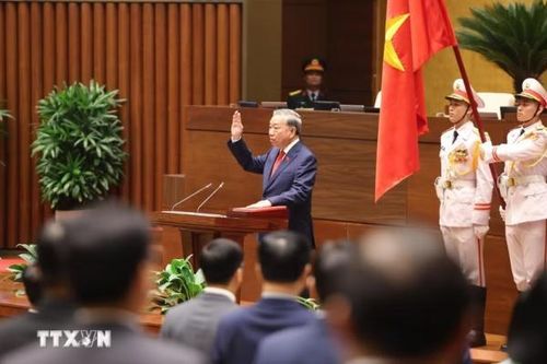 Truyền thông quốc tế: Việt Nam kiện toàn lãnh đạo chủ chốt để bứt tốc