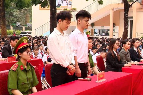 Giải quyết bạo lực học đường từ gốc rễ nhận thức pháp luật