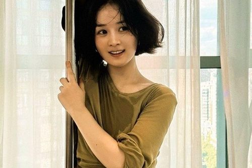 Triệu Lệ Dĩnh 'lột xác' ngoạn mục: Xả thân múa cột, khoe eo thon cùng thần thái bốc lửa chưa từng thấy