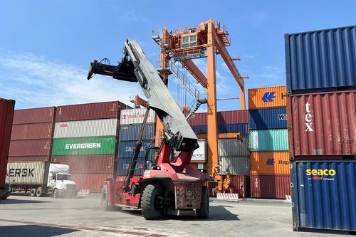Doanh nghiệp TPHCM kiến nghị bình ổn chi phí logistics, có quỹ hỗ trợ vận chuyển