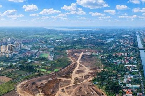 Nhộn nhịp công trường xây dựng hồ điều hòa Thụy Phương 2