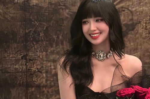 Rời showbiz 10 năm, Hotgirl Tâm Tít tuổi U40 nhan sắc 'cực phẩm', sống hạnh phúc bên chồng doanh nhân