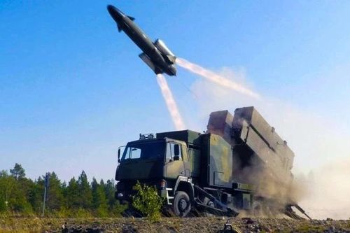 Ukraine lần đầu tấn công bằng tên lửa chống hạm RBS-15 tối tân của Thụy Điển?