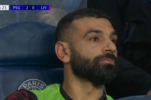 Phản ứng của Salah khi dự bị trước PSG
